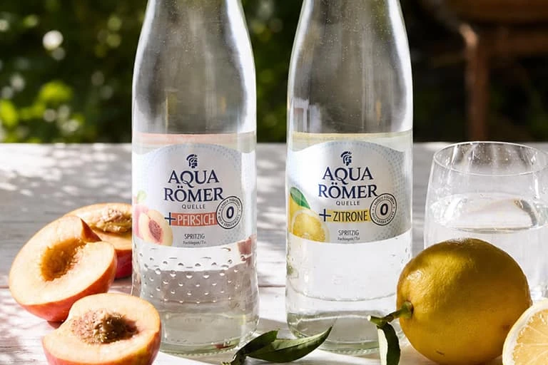 Aqua Römer Plus Pfirsich und Zitrone.